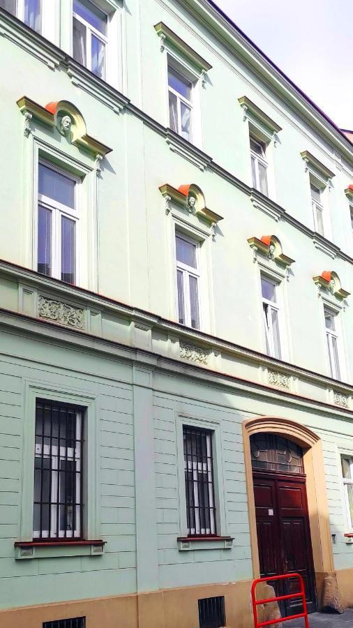 Apartment Green House - Old Town Μπρατισλάβα Εξωτερικό φωτογραφία